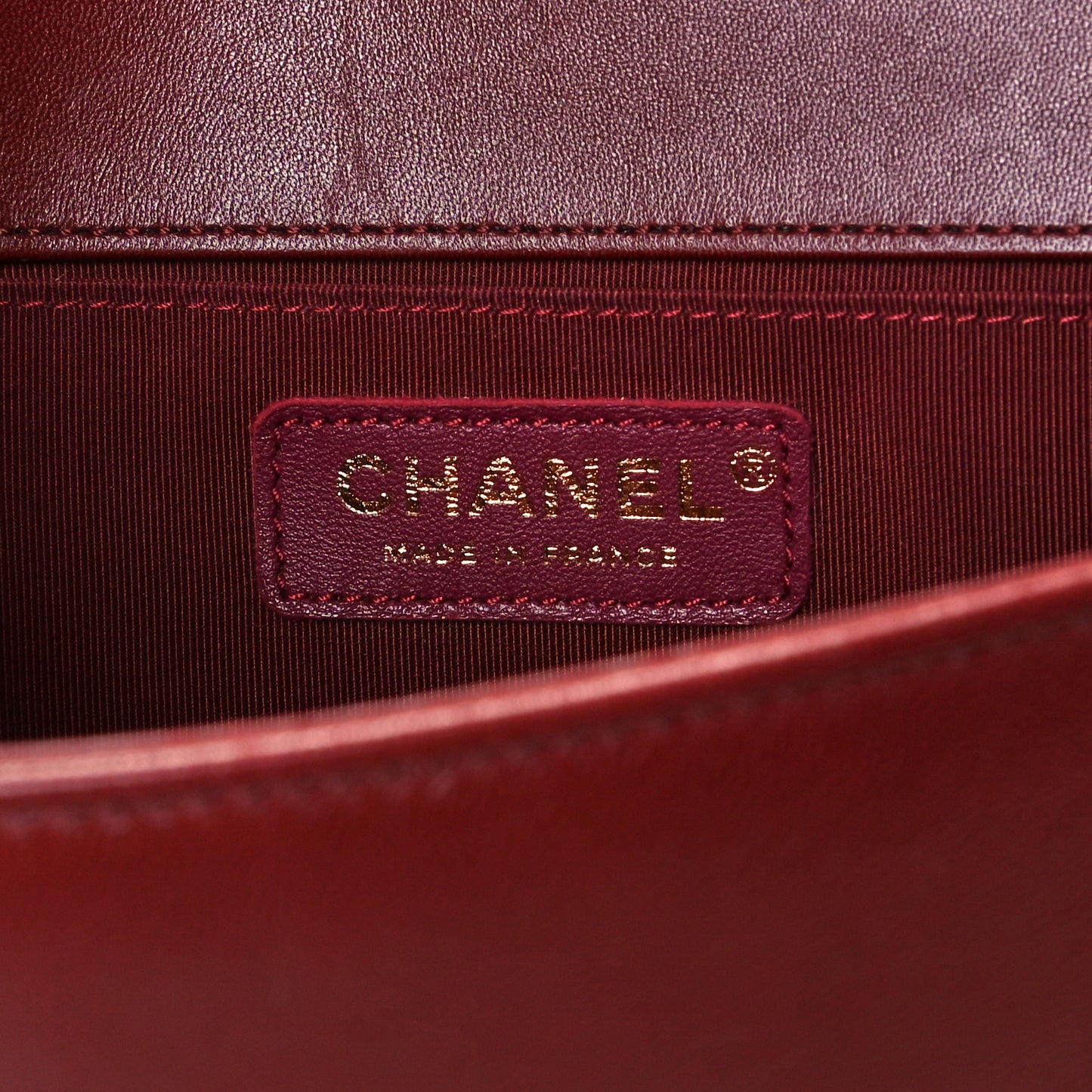 Lambskin Quilted Medium Boy Flap Burgundy