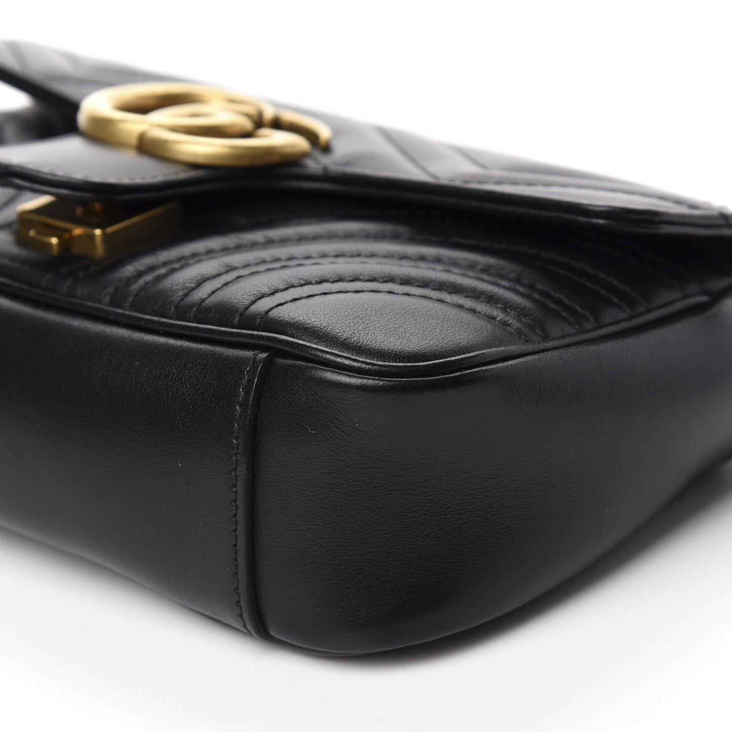 Calfskin Matelasse Mini GG Marmont Shoulder Bag Black