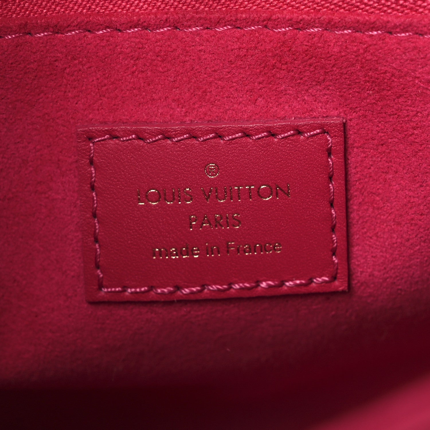 Louis Vuitton Empreinte Monogram Giant Onthego PM Freesia 6 of 10