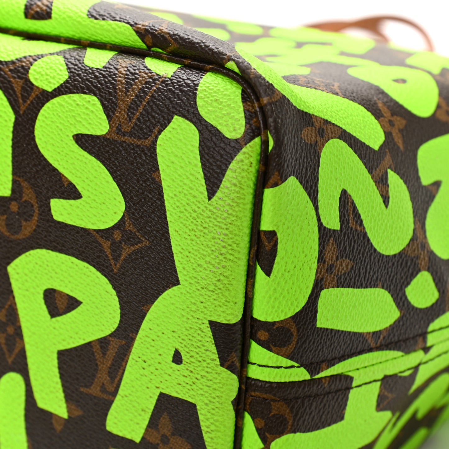 Monogram Graffiti Neverfull GM Green