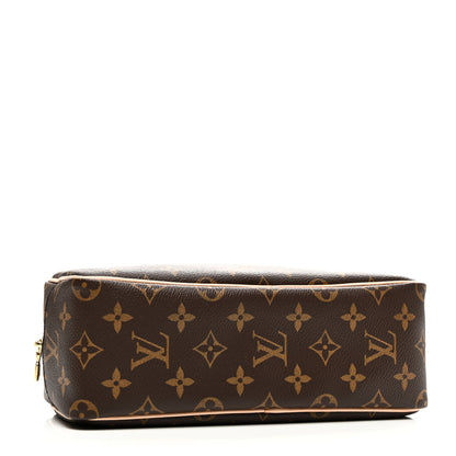 Louis Vuitton Monogram Toiletry Bag 25 4 of 9