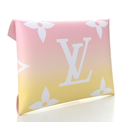 Louis Vuitton Monogram Giant By The Pool Kirigami Pochette Set 3 of 10
