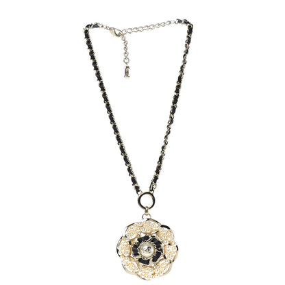 Chanel Lambskin Pearl CC Camellia Chain Necklace Gold 3 of 7