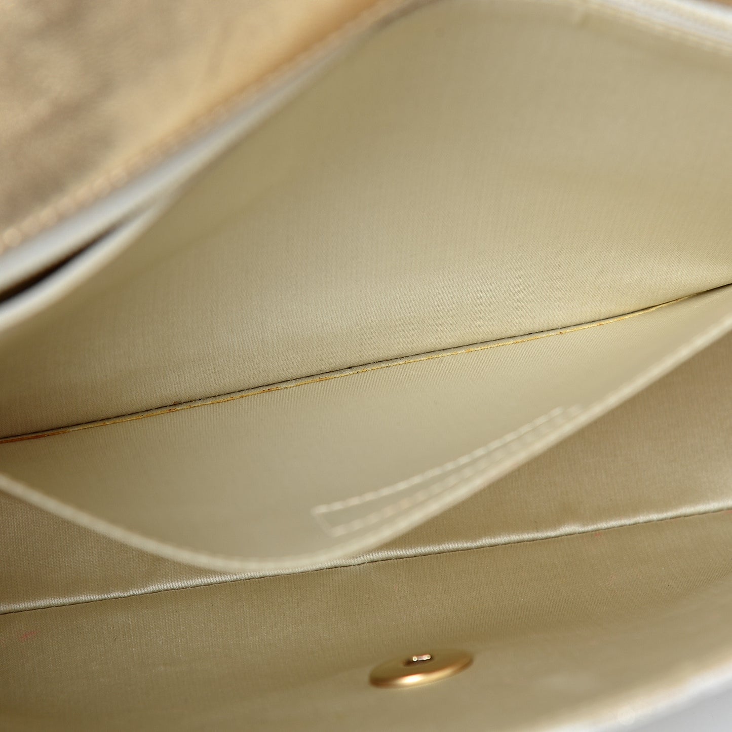 Metallic Nylon Medium Travel Flap Light Gold
