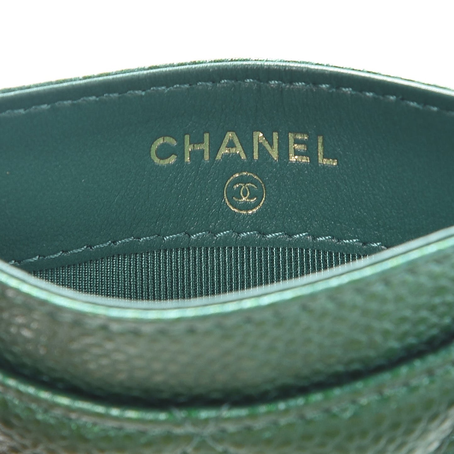 Metallic Caviar Quilted Card Holder Green
