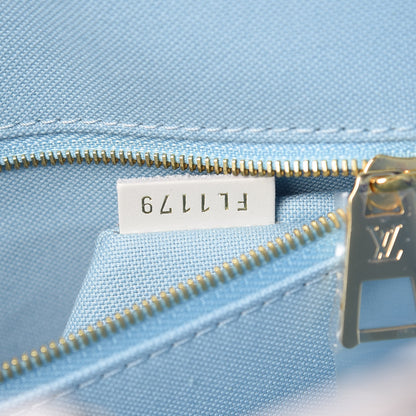 Louis Vuitton Monogram Giant Hawaii Onthego Blue 10 of 11