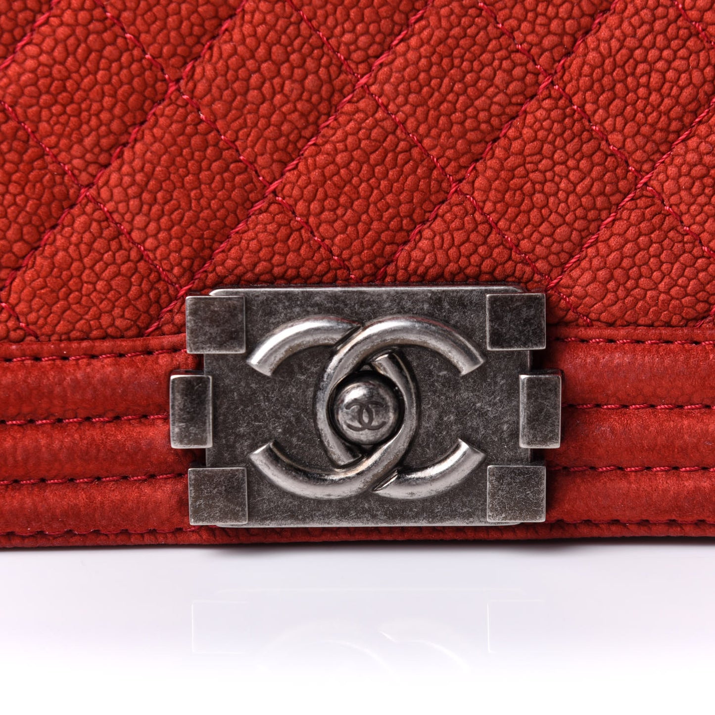 Suede Caviar Quilted Medium Boy Flap Red