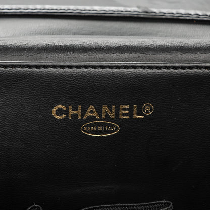 Chanel Patent Vanity Cosmetic Case Black 6 of 8