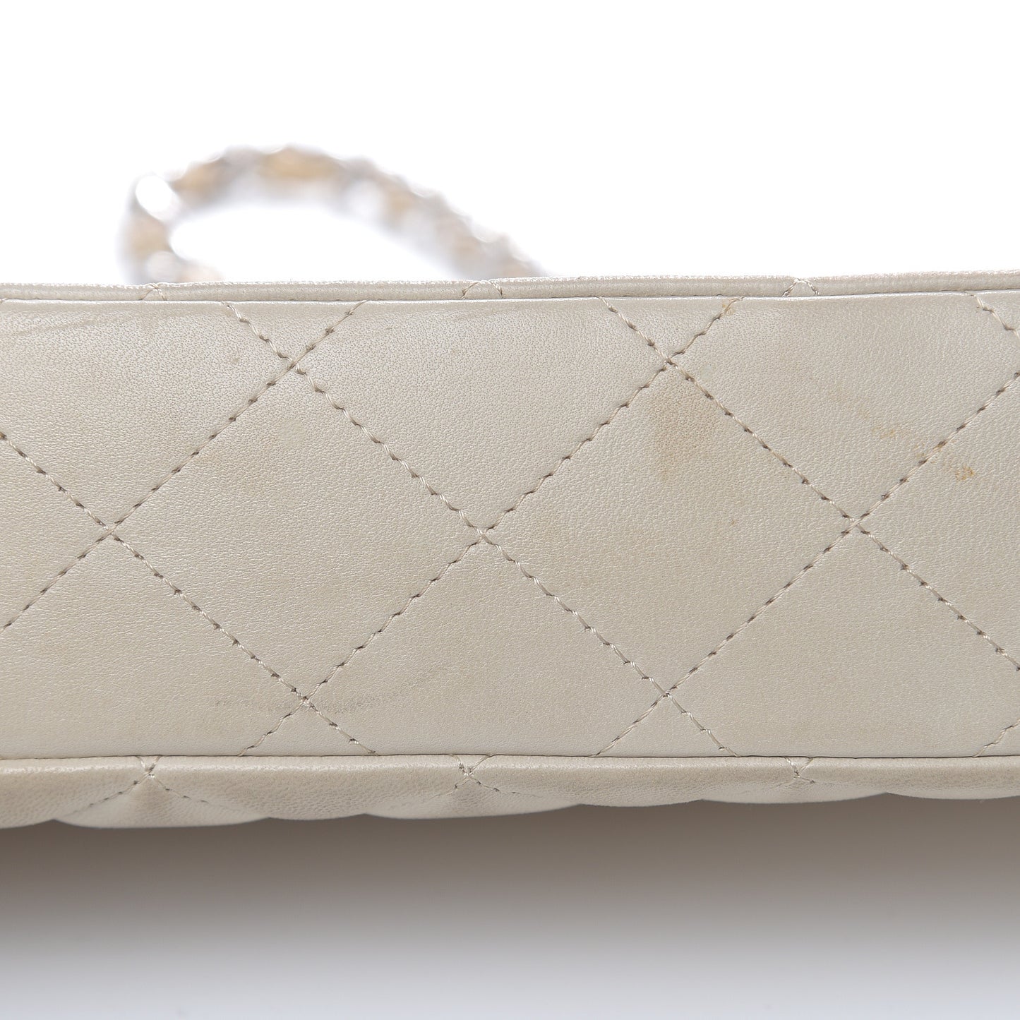 Lambskin Quilted Timeless Camera Case White