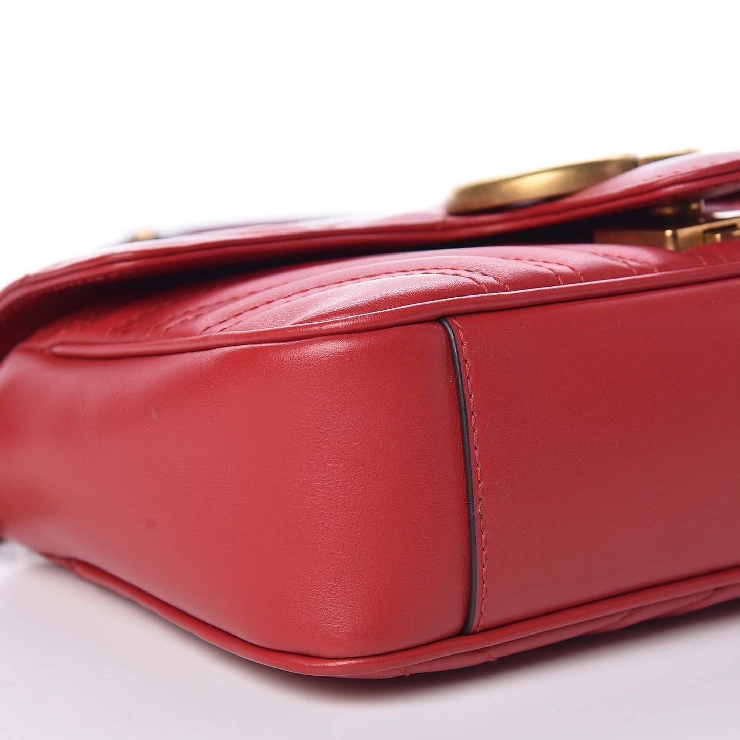 Calfskin Matelasse Mini GG Marmont Shoulder Bag Hibiscus Red
