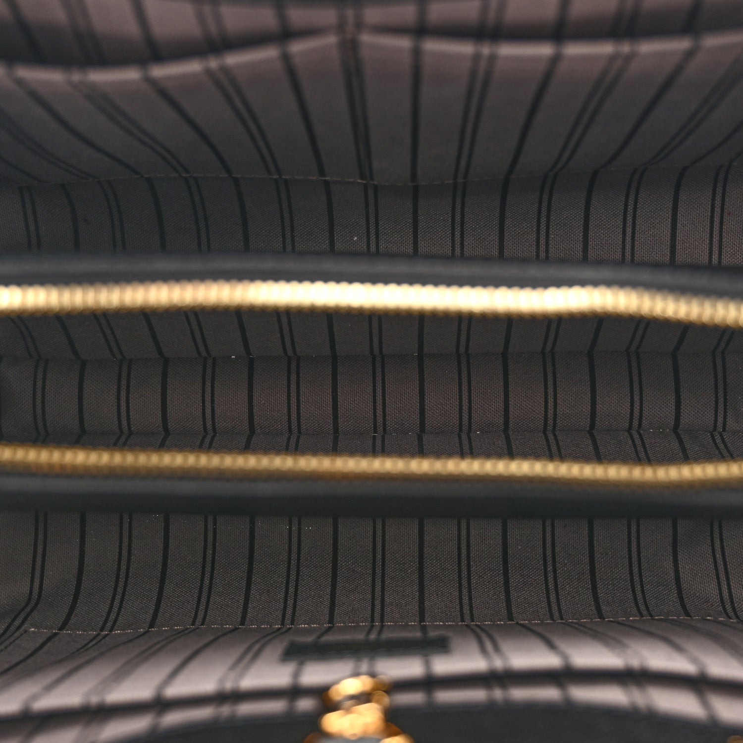 Louis Vuitton Empreinte Montaigne MM Black 5 of 10