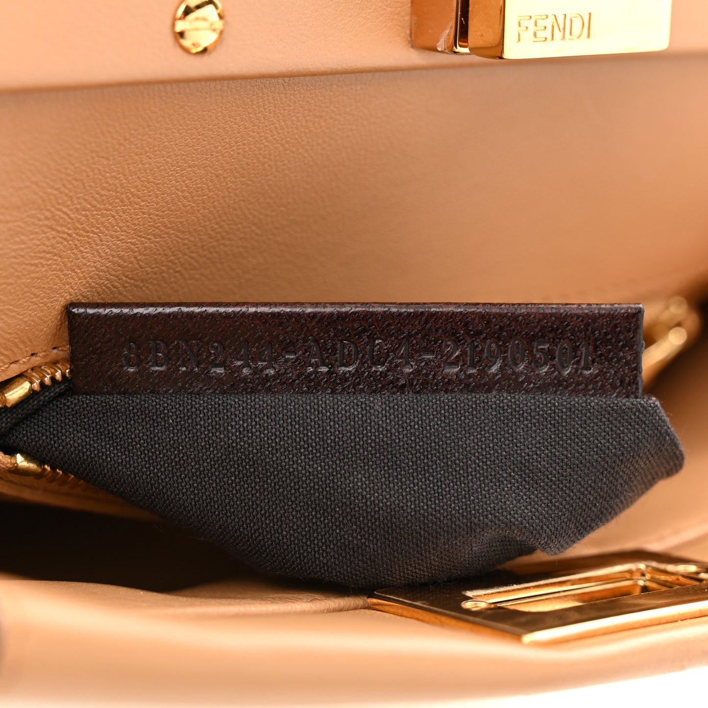 Shearling Nappa Macro FF 1974 Mini Peekaboo Iconic Satchel White Ice Cuoio Miele Scuro