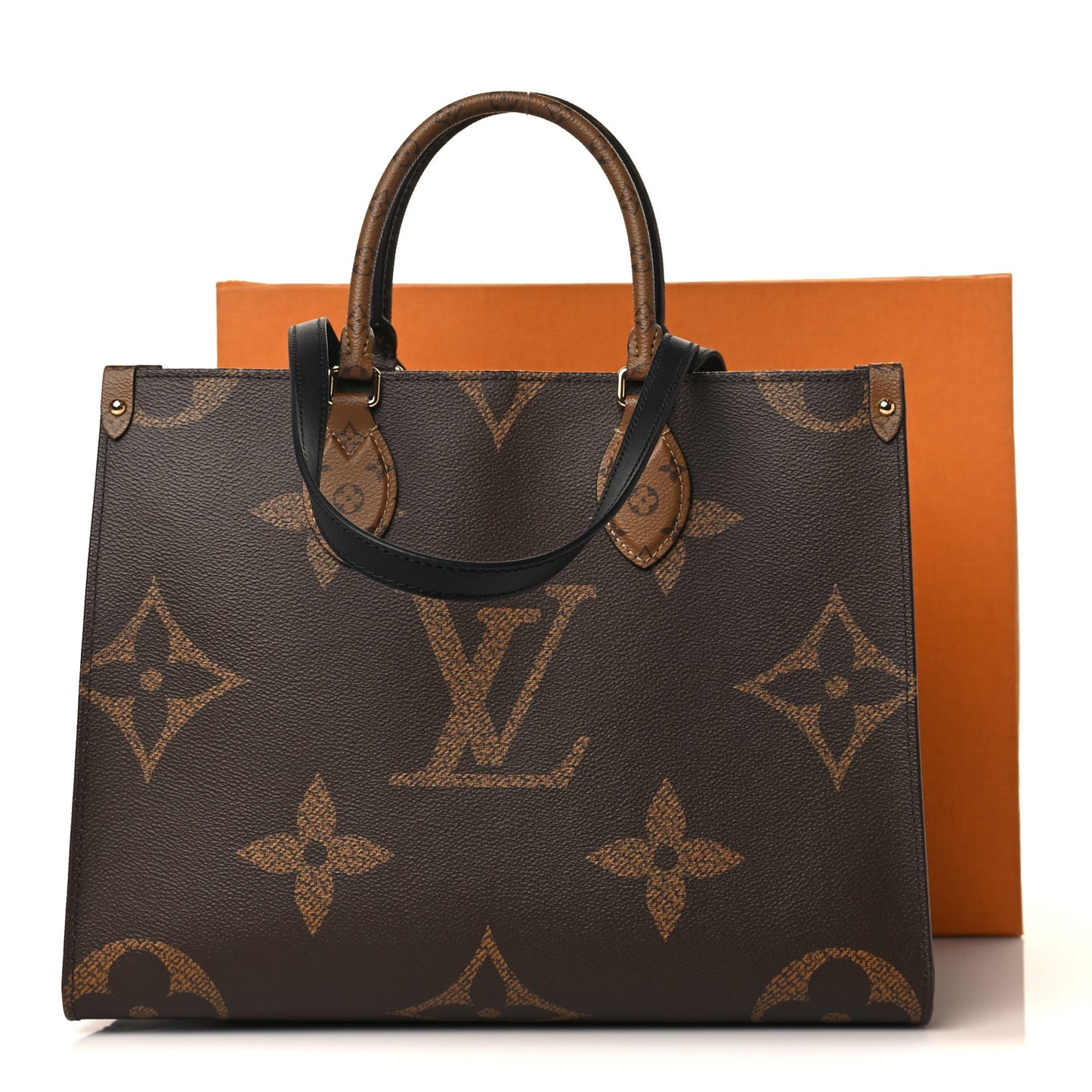 Reverse Monogram Giant Onthego MM