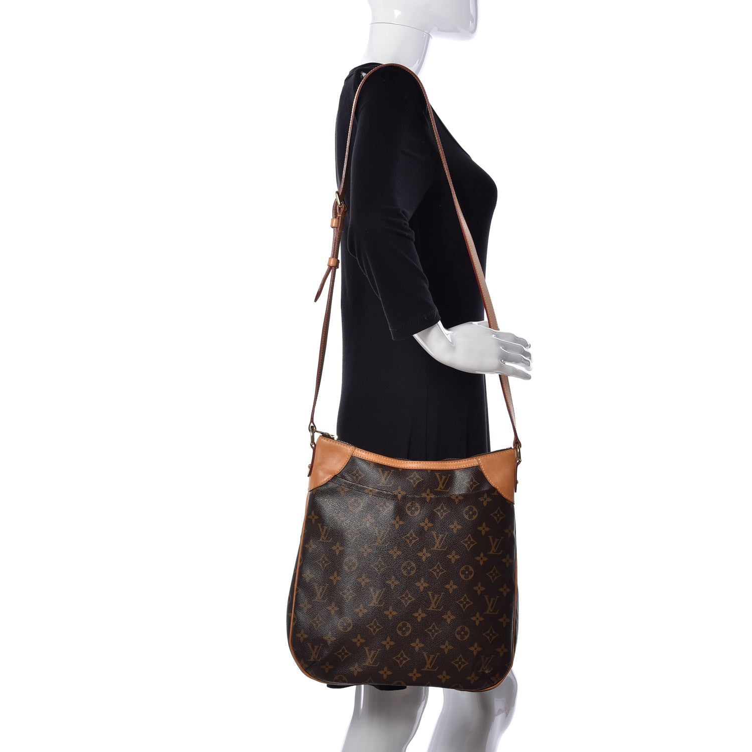 Louis Vuitton Monogram Odeon MM 2 of 8