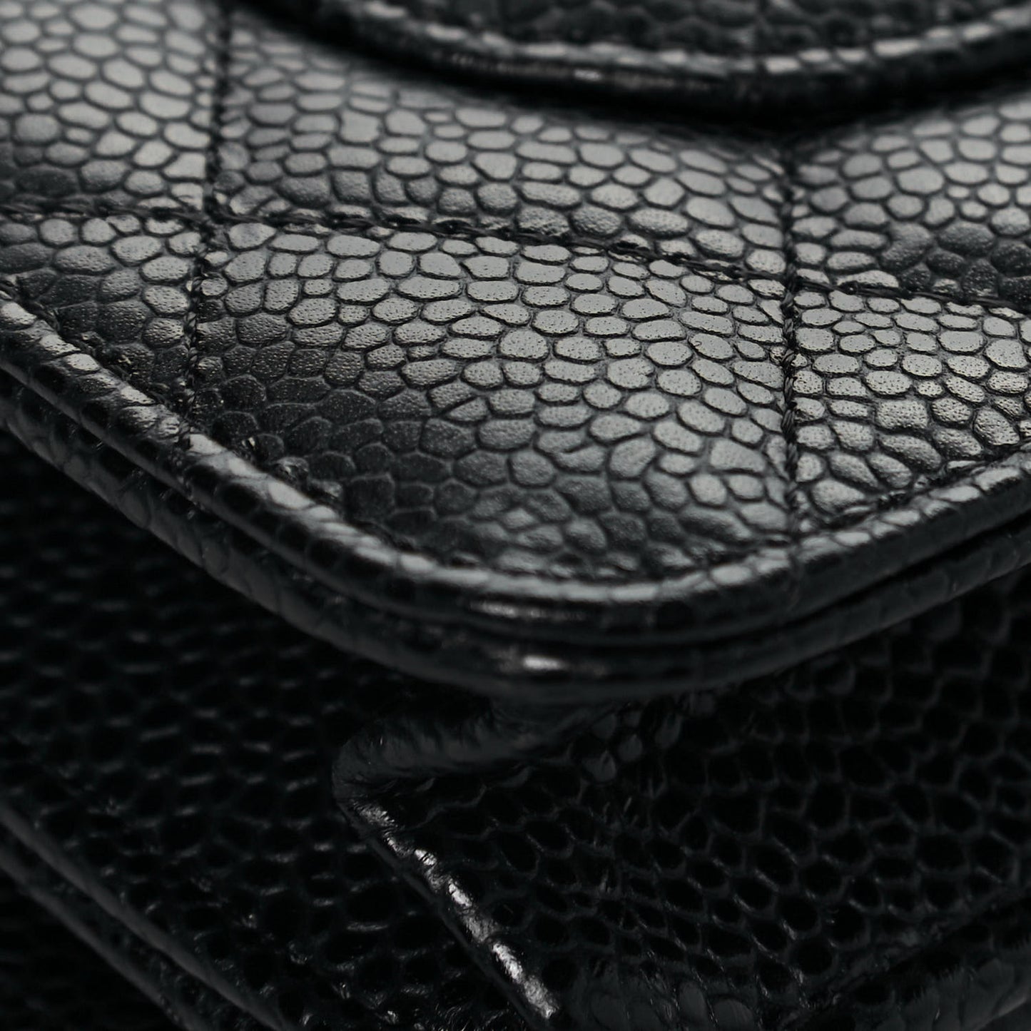 Caviar Quilted Wallet On Chain WOC Black