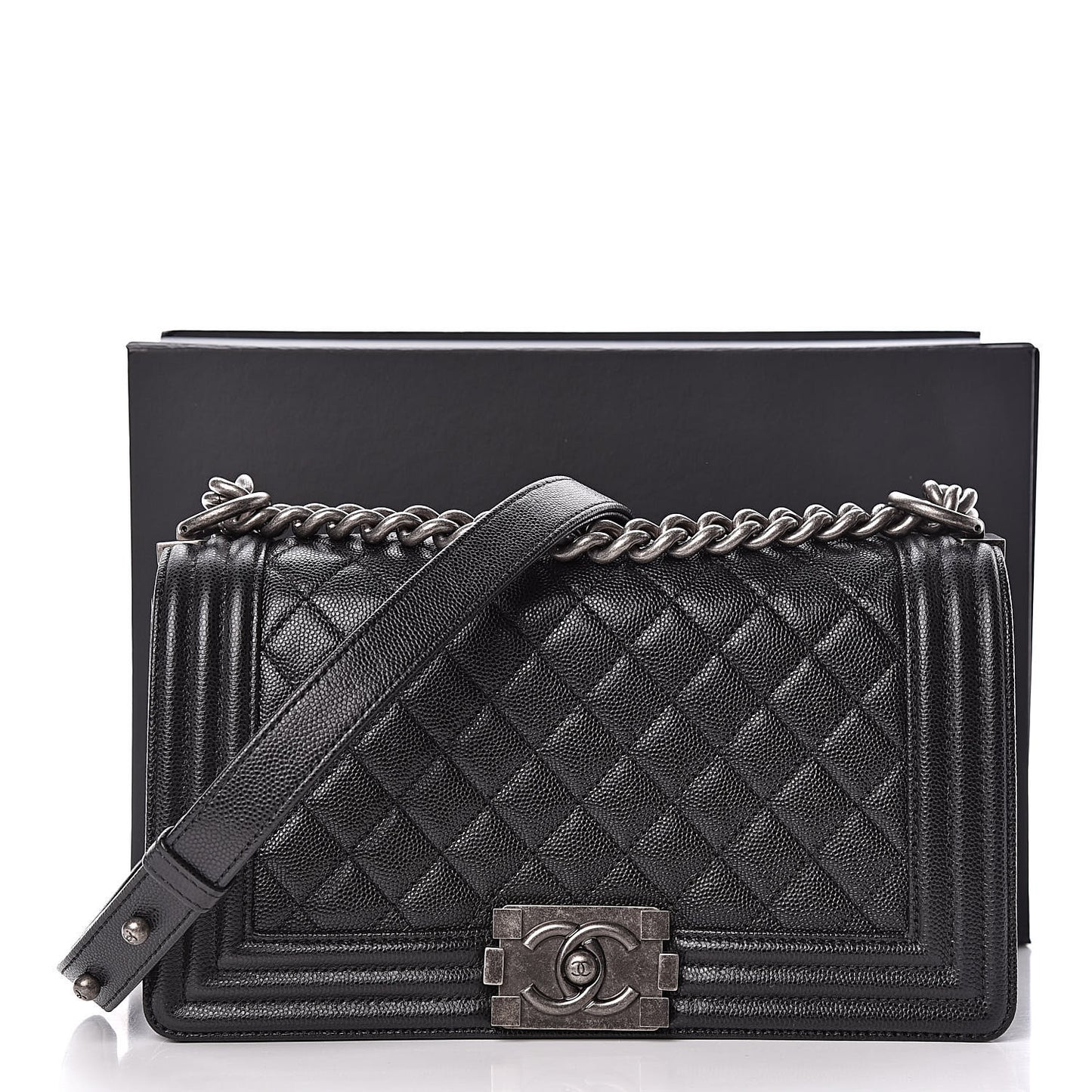Caviar Quilted Medium Boy Flap Black