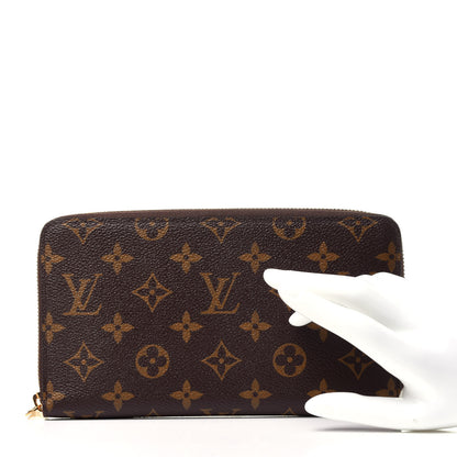 Louis Vuitton Monogram Zippy Organizer Wallet 2 of 11
