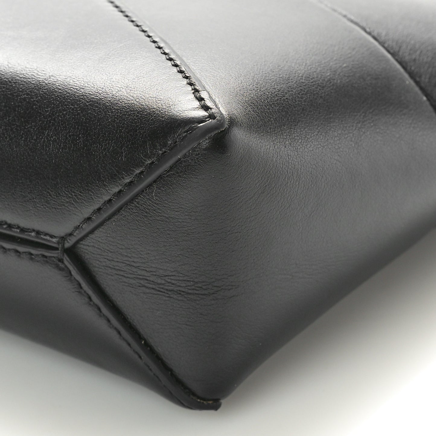 Shiny Calfskin Puzzle Fold Pouch Black