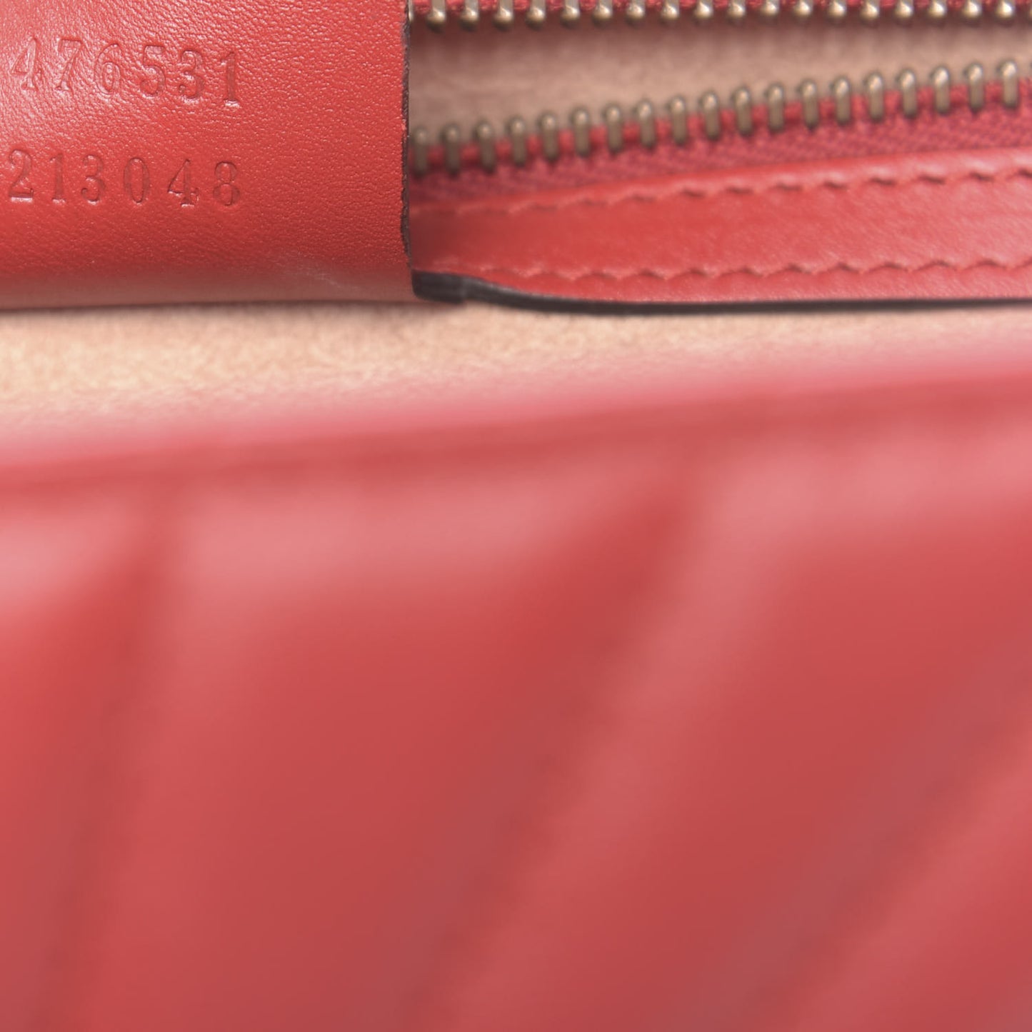 Calfskin Bamboo Trapuntata Queen Margaret Top Handle Bag Mystic White Hibiscus Red