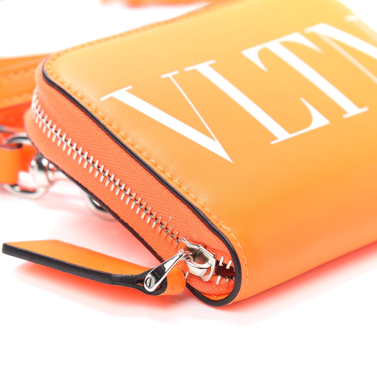 Vitello VLTN Neck Strap Wallet Arancio