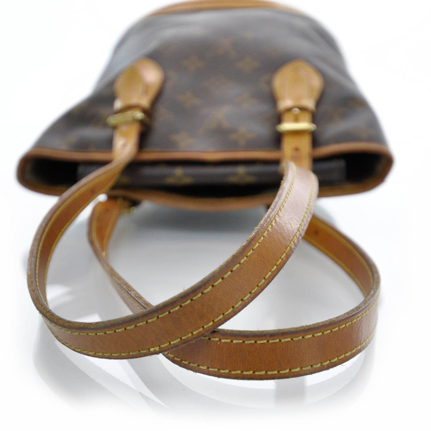 Monogram Petit Bucket 23