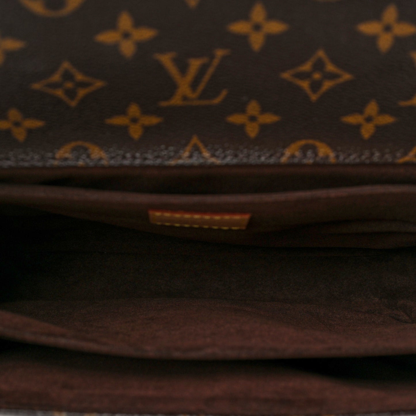 Monogram Pochette Metis