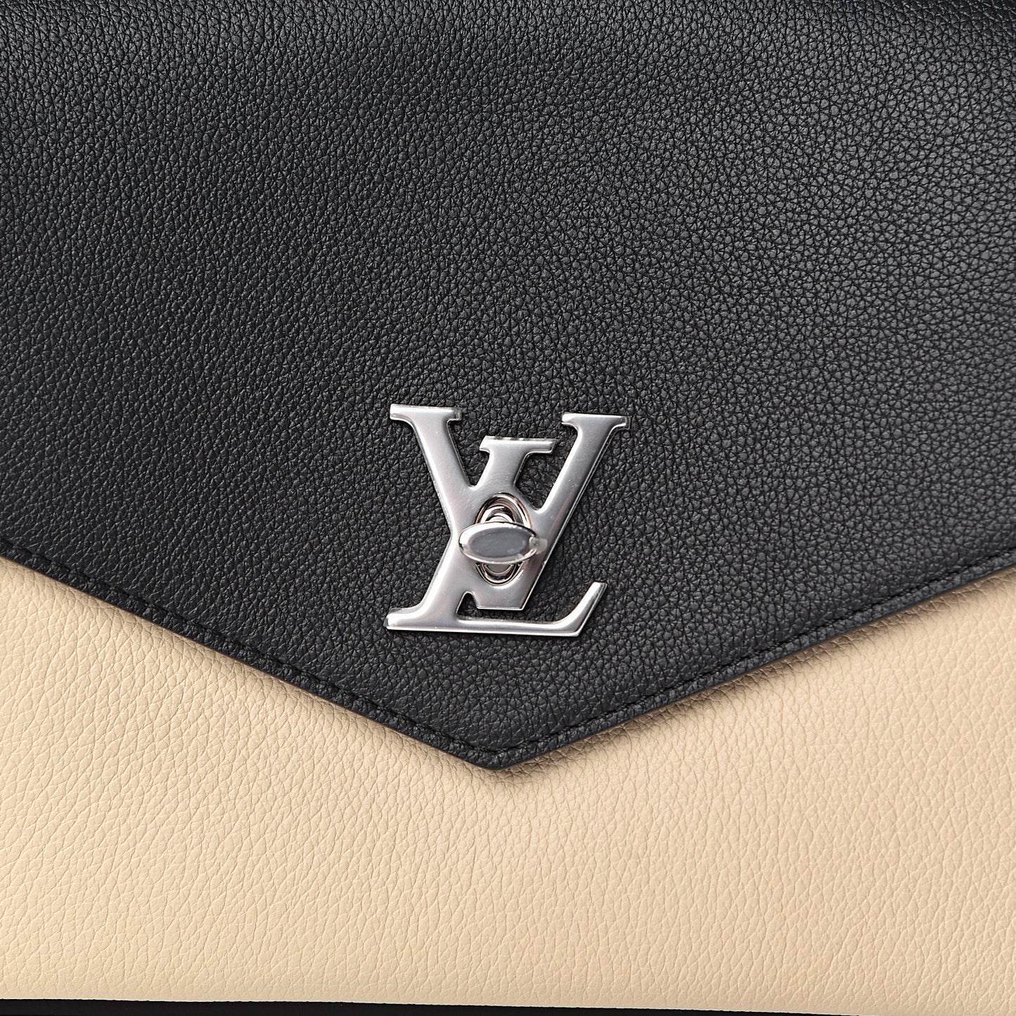 Soft Calfskin My Lockme Top Handle Vanille Black