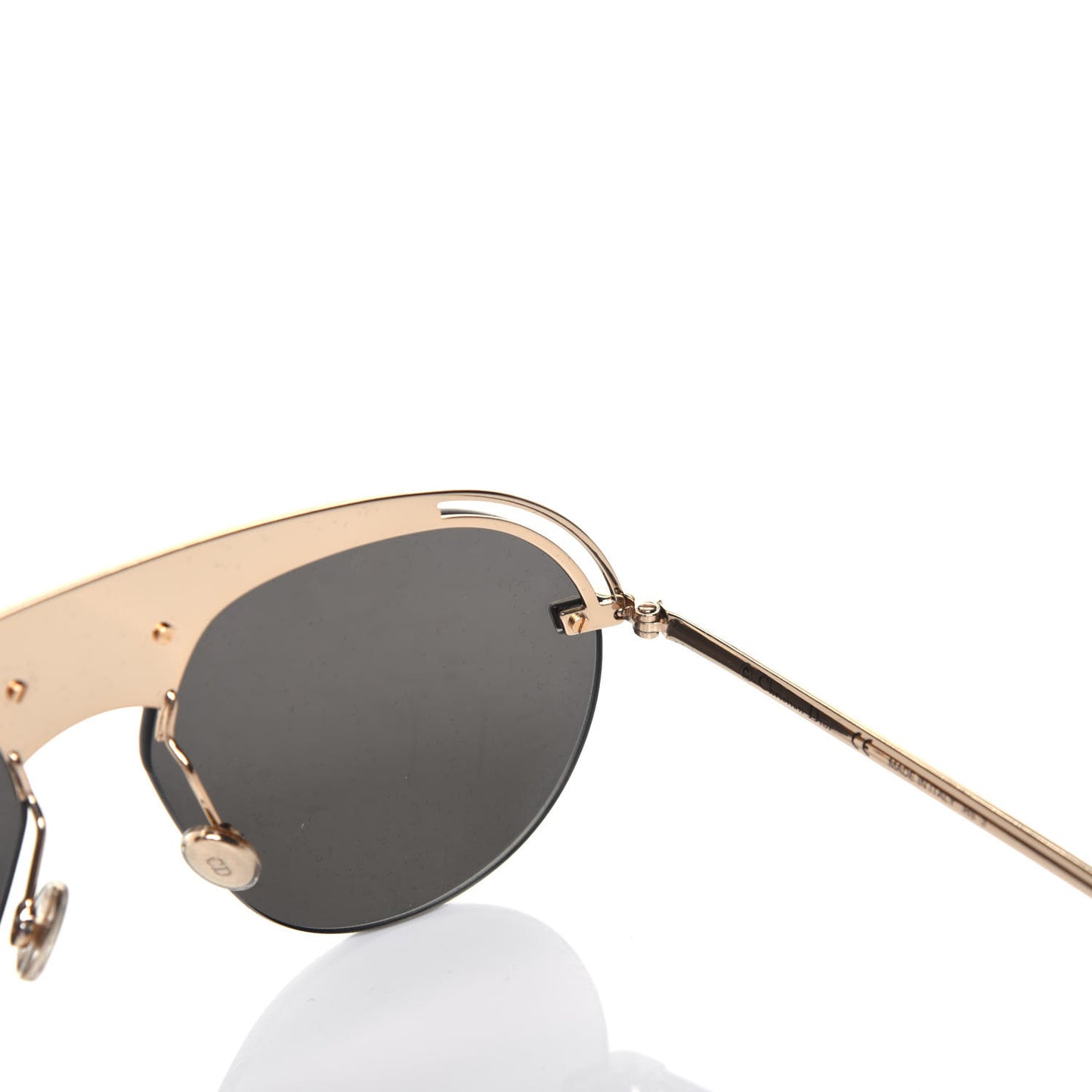 Dio(r)evolution 2 Sunglasses Gold