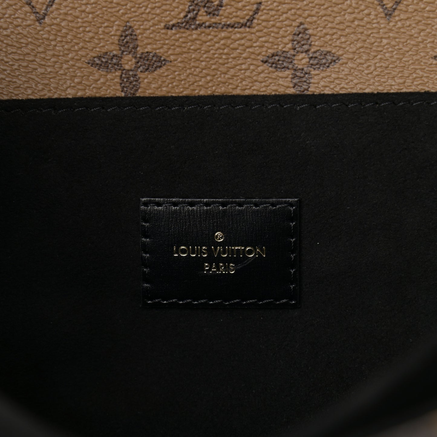 Reverse Monogram Pochette Metis