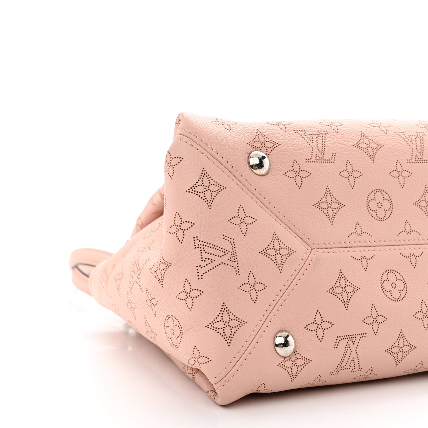 Louis Vuitton Mahina Calfskin Sevres Magnolia 11 of 13