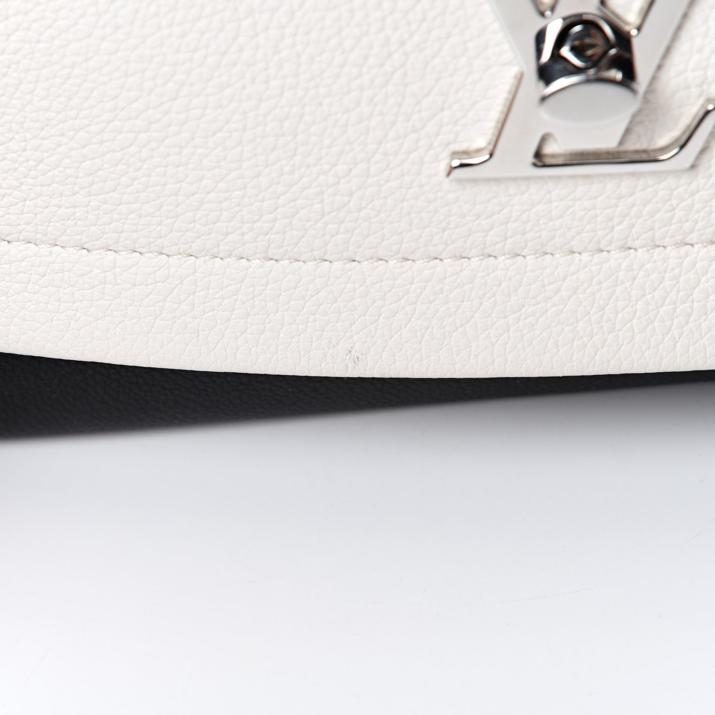 Calfskin Mechanical Flowers Lockme II Black White