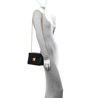 Valentino Garavani Nappa One Stud Chain Clutch Black 2 of 10