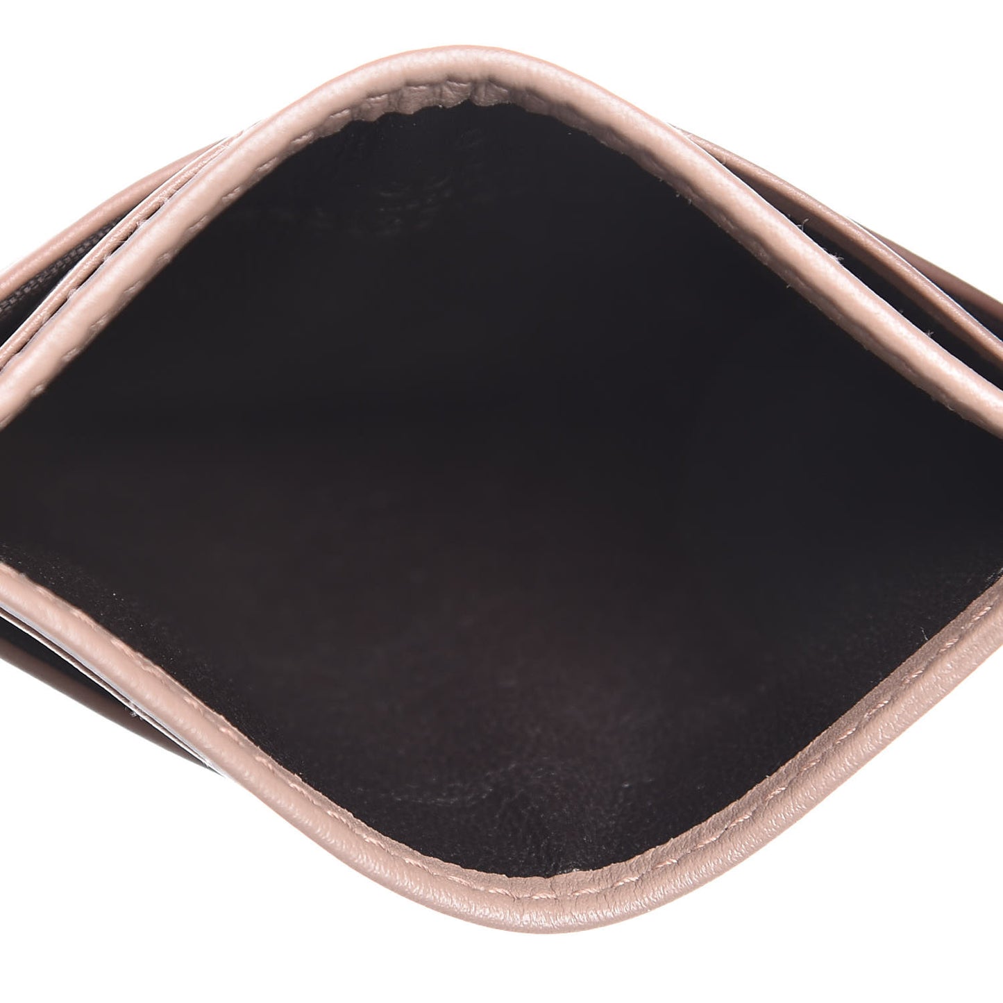 Calfskin Matelasse GG Marmont Card Holder Porcelain Rose