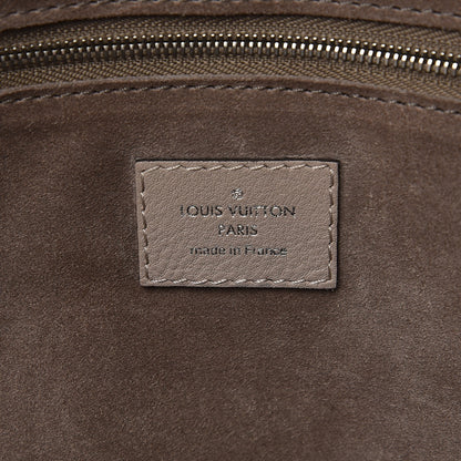 Louis Vuitton Veau Cachemire Soft Lockit MM Galet 6 of 10