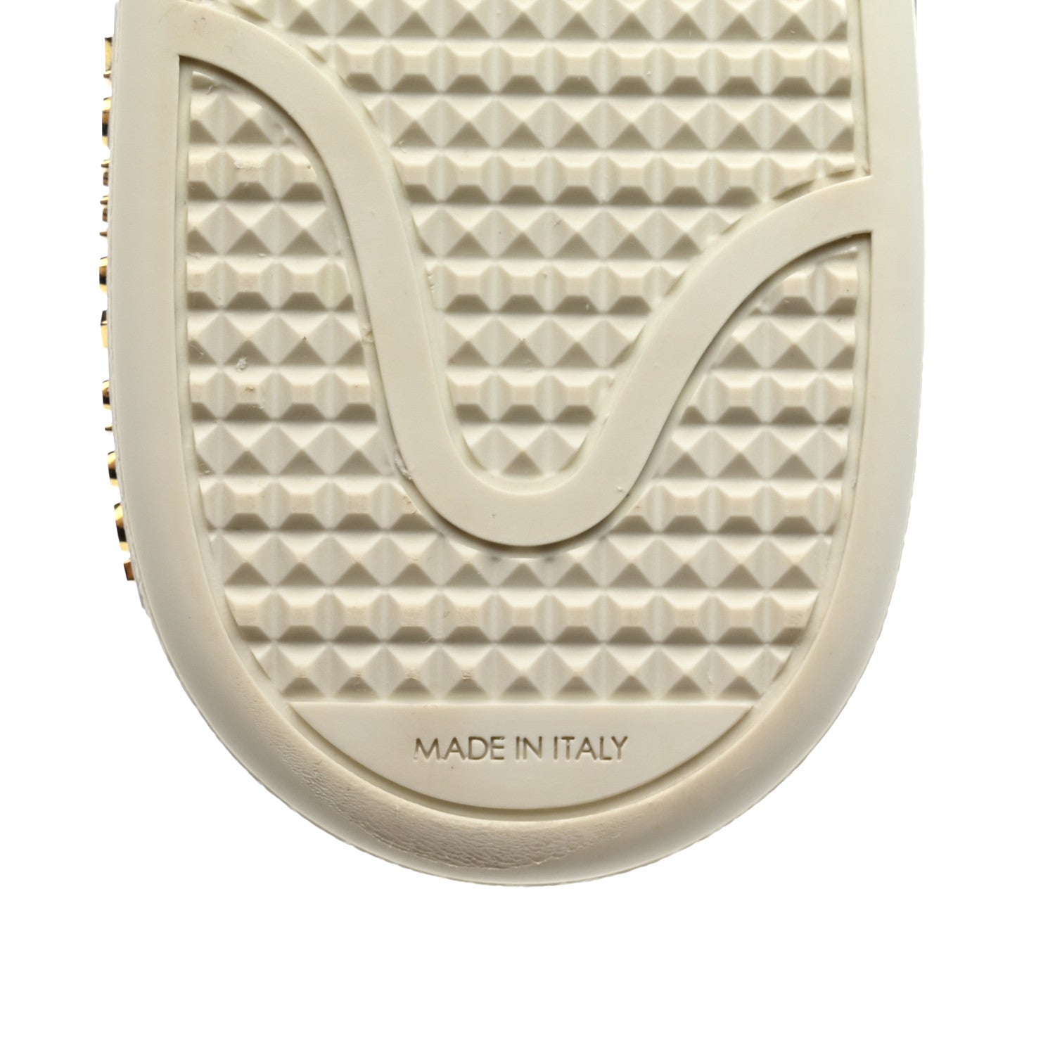 Louis Vuitton Patent Monogram Frontrow Sneakers 35 7 of 10
