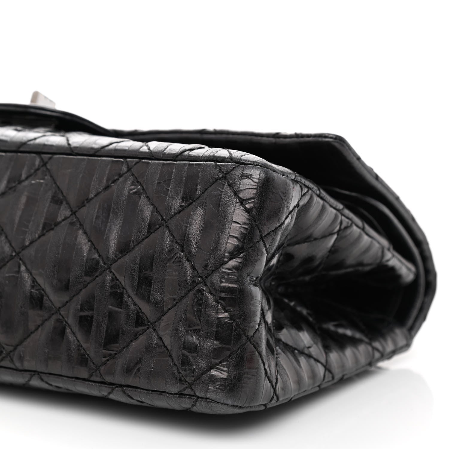 Chanel Metallic Calfskin Striped 2.55 Reissue 226 Flap Black 10 of 11