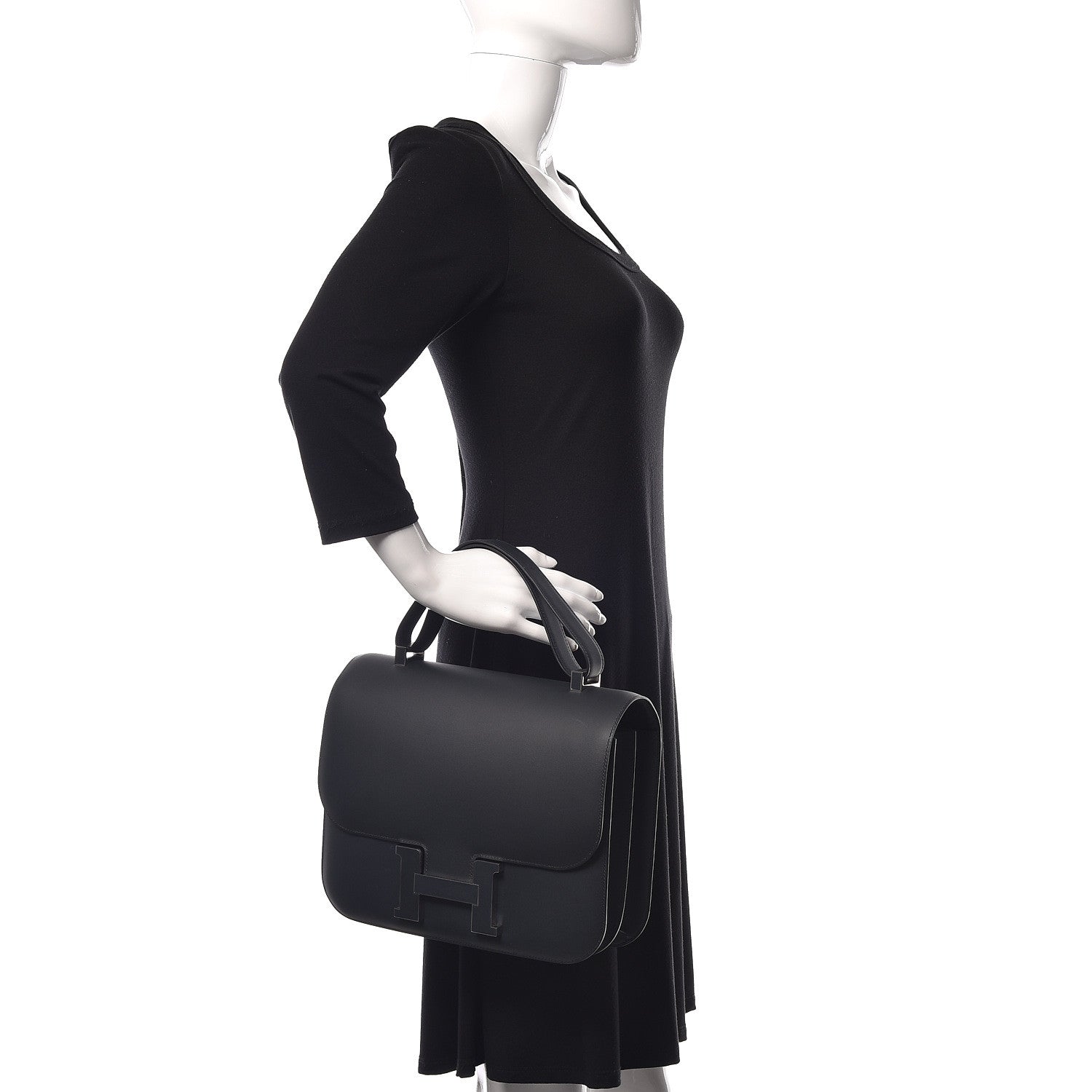 Hermes Veau Sombrero Constance Cartable 29 Bleu Obscur 2 of 11