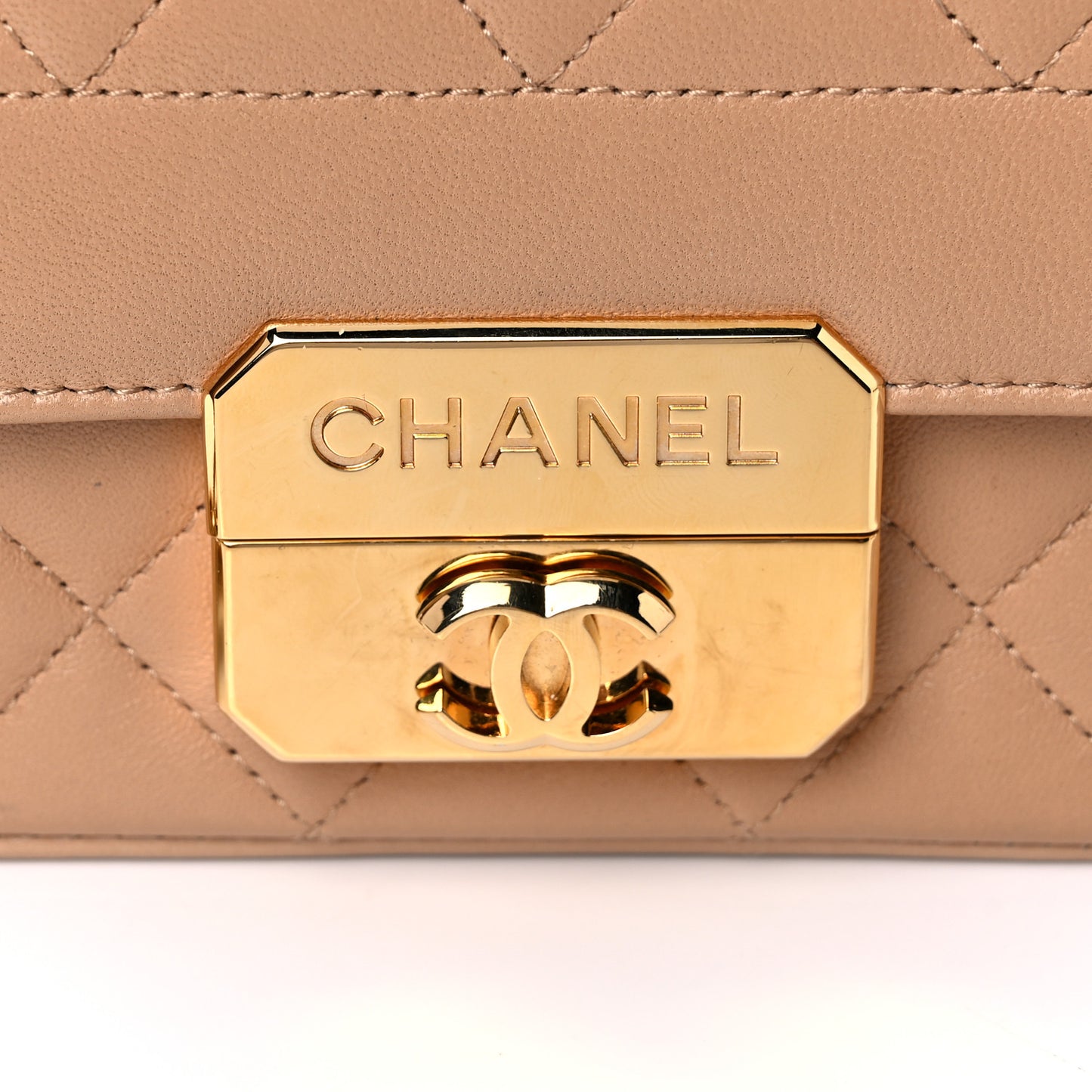 Lambskin Mini Chic With Me Flap Beige