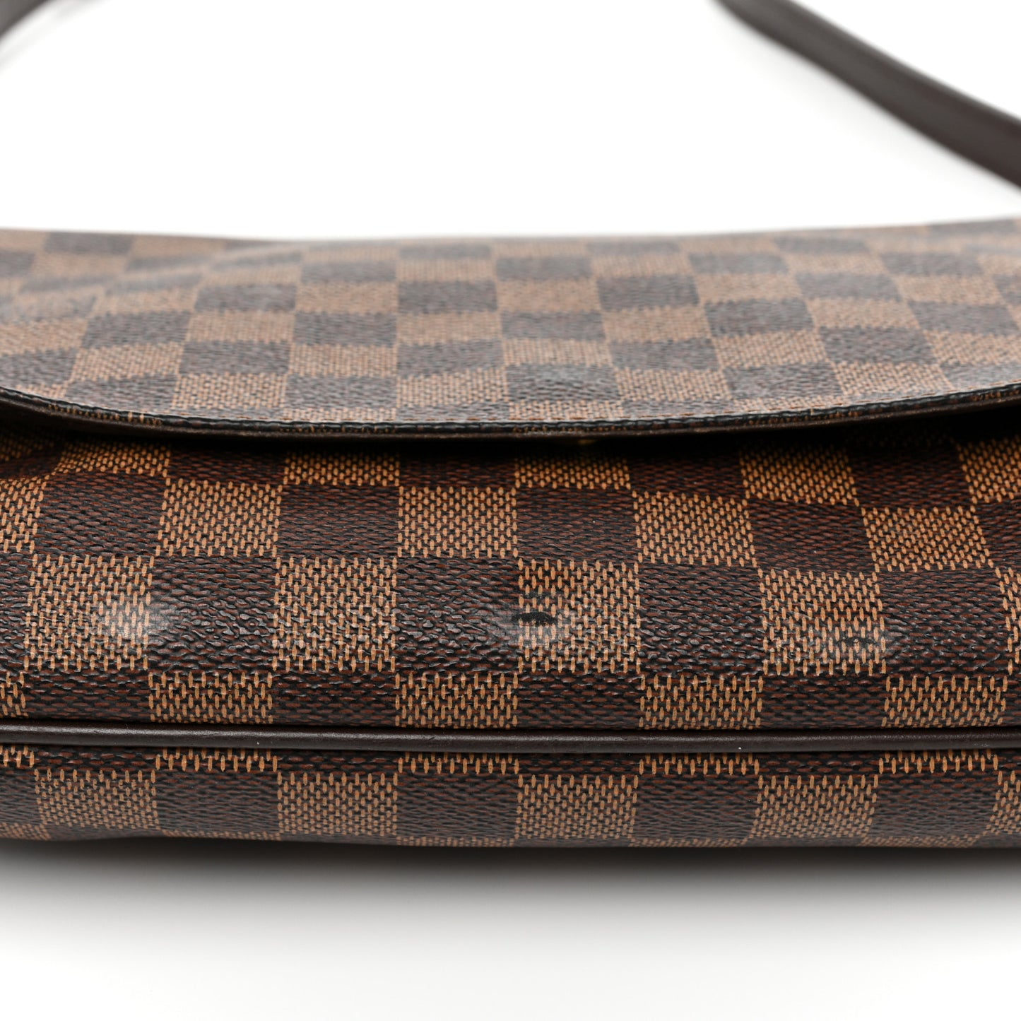 Damier Ebene Musette Tango