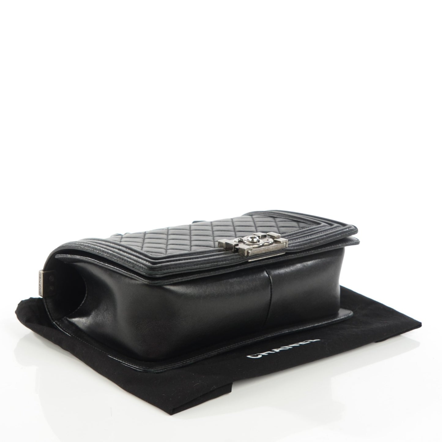 Lambskin Quilted Medium Boy Flap Black