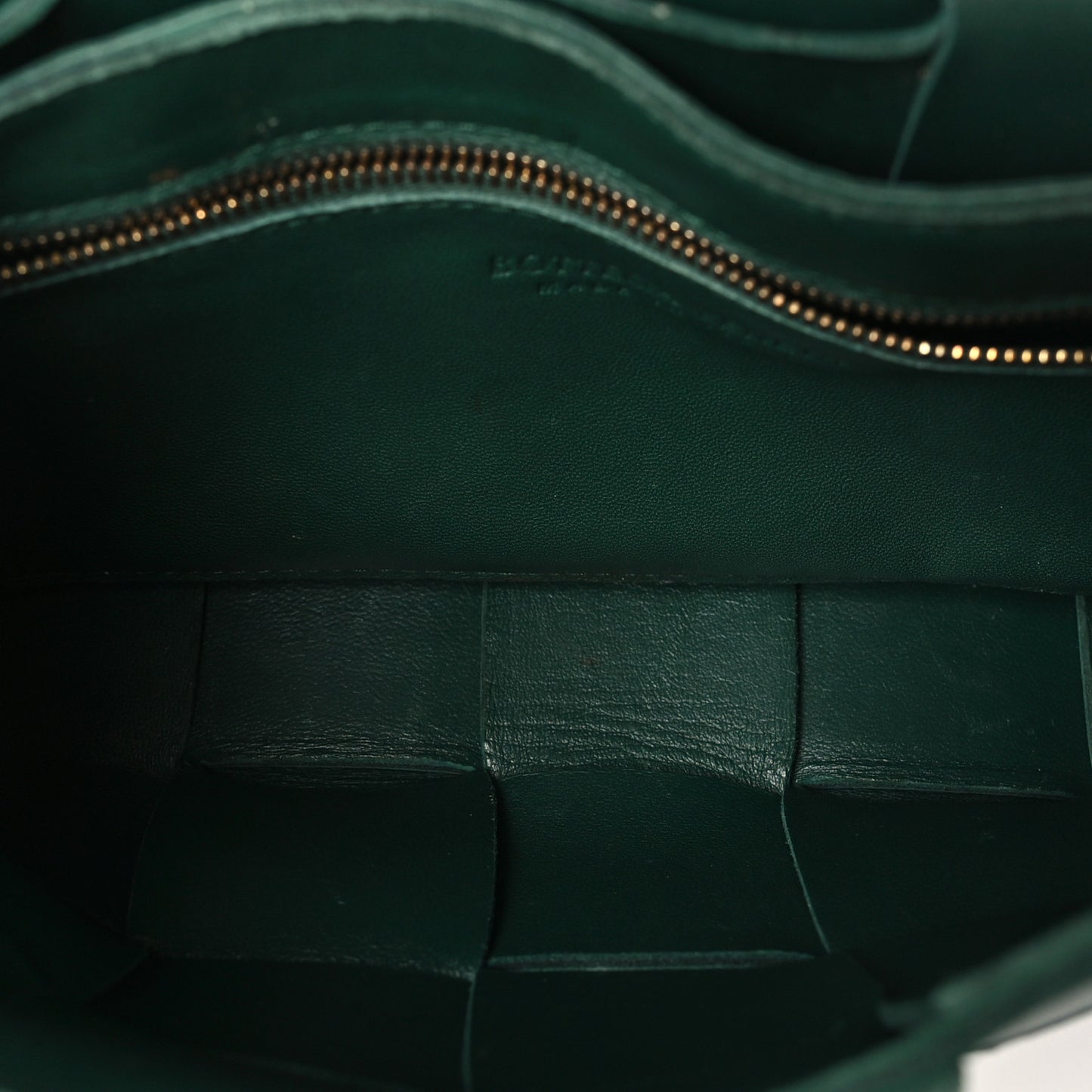 Grained Calfskin Maxi Intrecciato Cassette Crossbody Bag Raintree Green