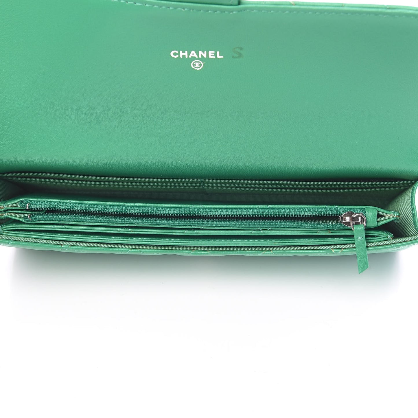 Lambskin Quilted Travel Wallet Green