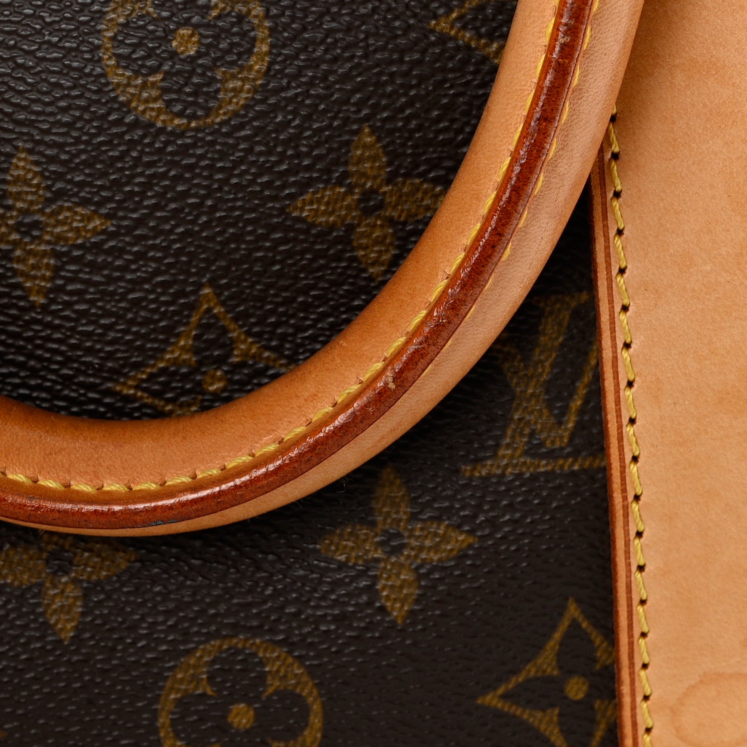 Louis Vuitton Monogram Keepall 45 15 of 18