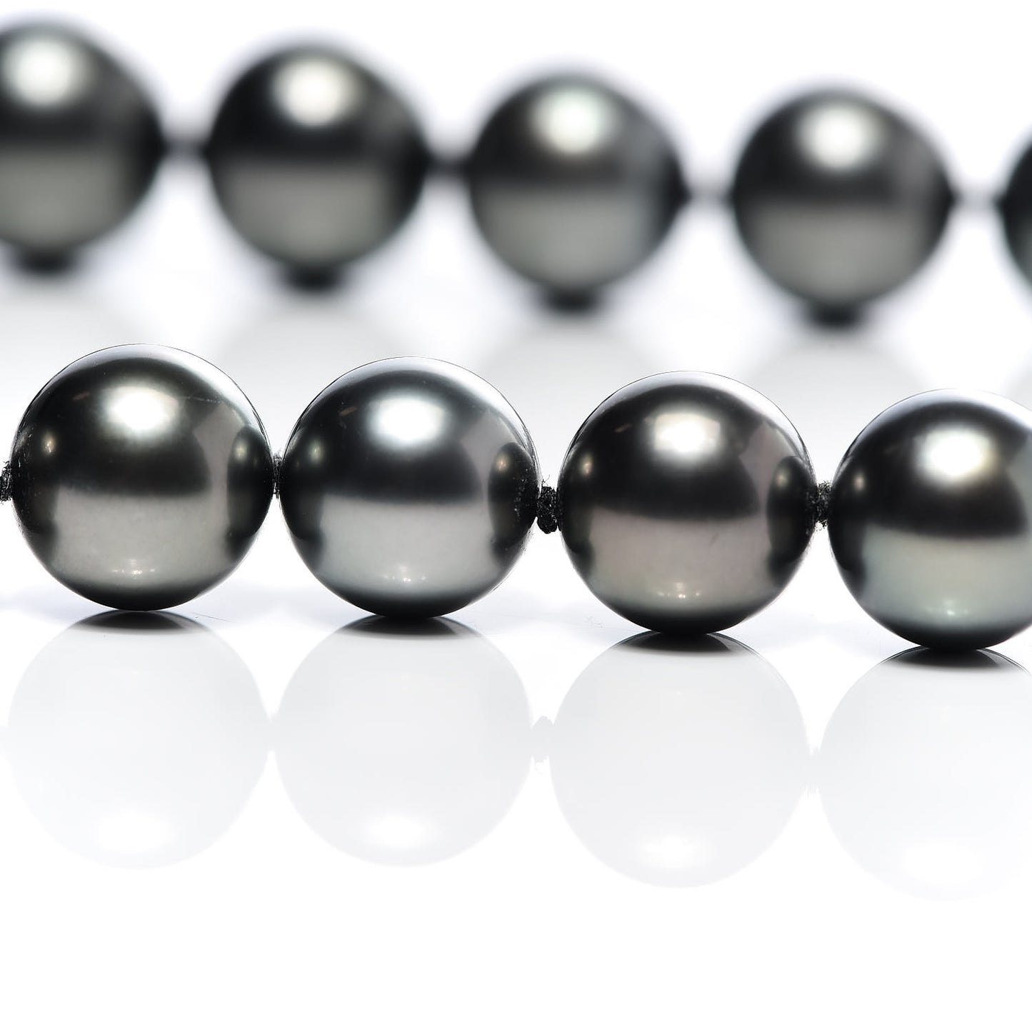 18K White Gold Black South Sea Cultured Pearl 11-14mm Strand Necklace 18.75"