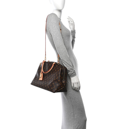 Louis Vuitton Monogram Grand Palais 2 of 9