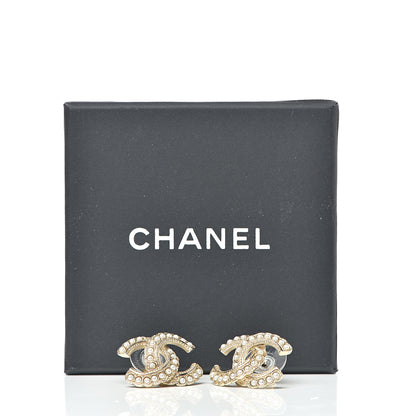 Chanel Pearl Queen of France CC Earrings Gold 5 of 5