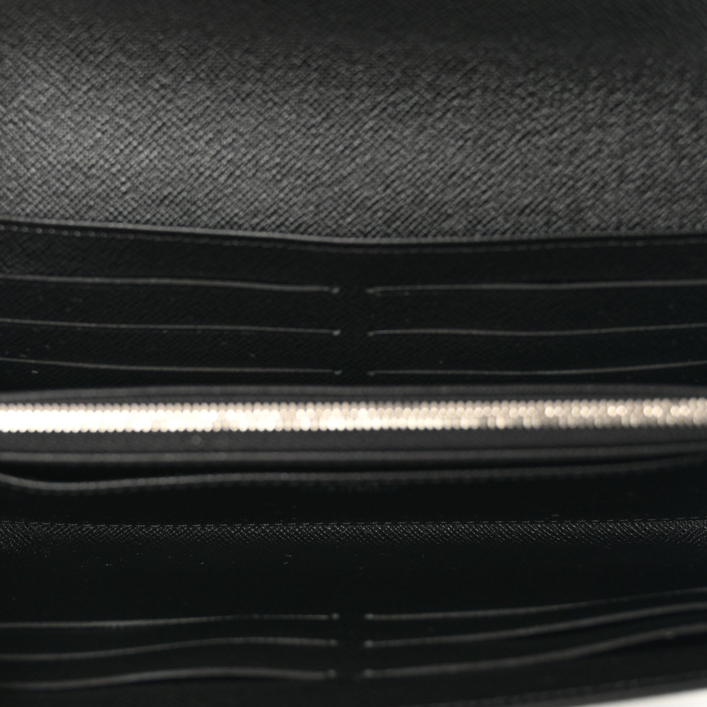 Epi Twist Wallet Black