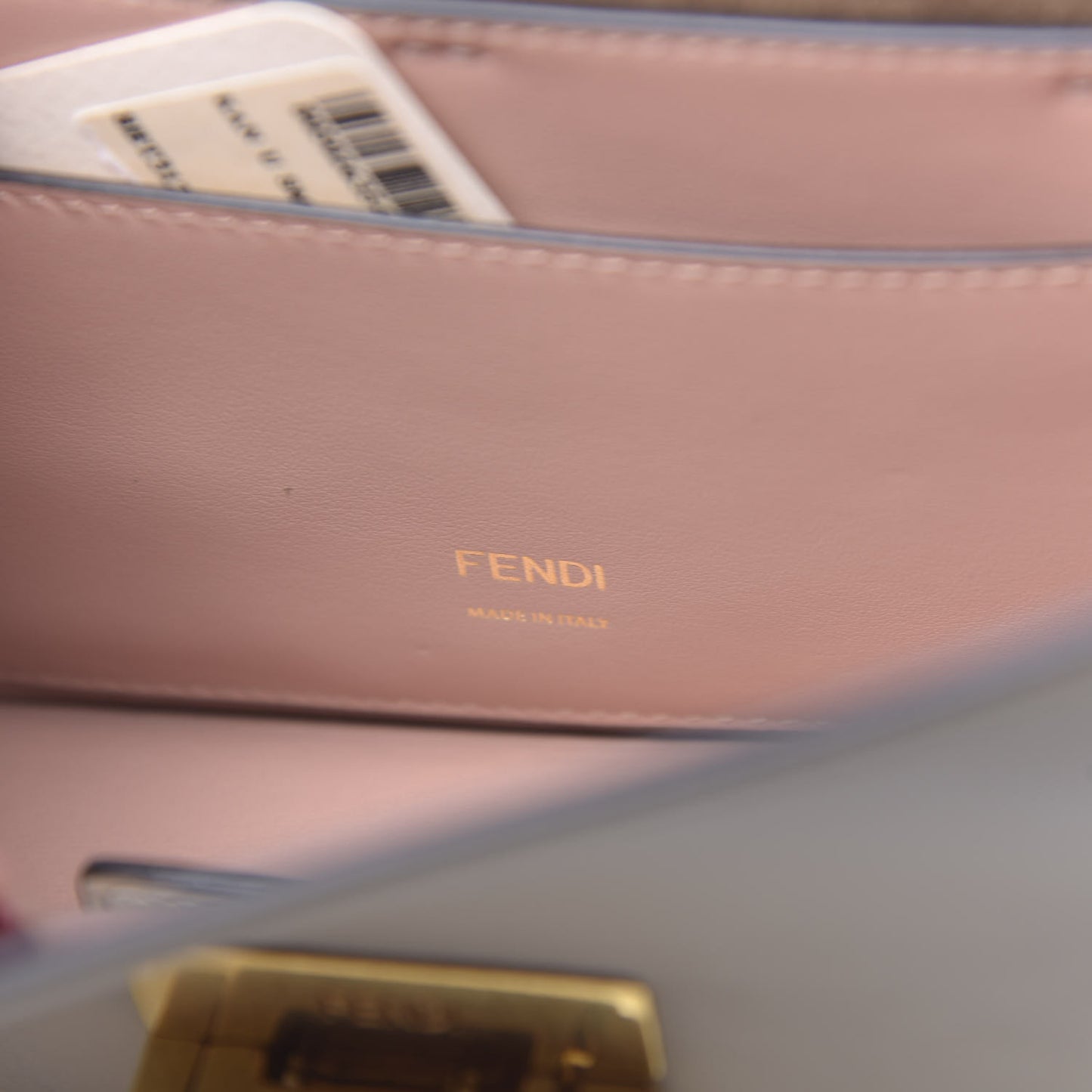 Vitello Grace Matte Small Kan U Shoulder Bag Nuvola