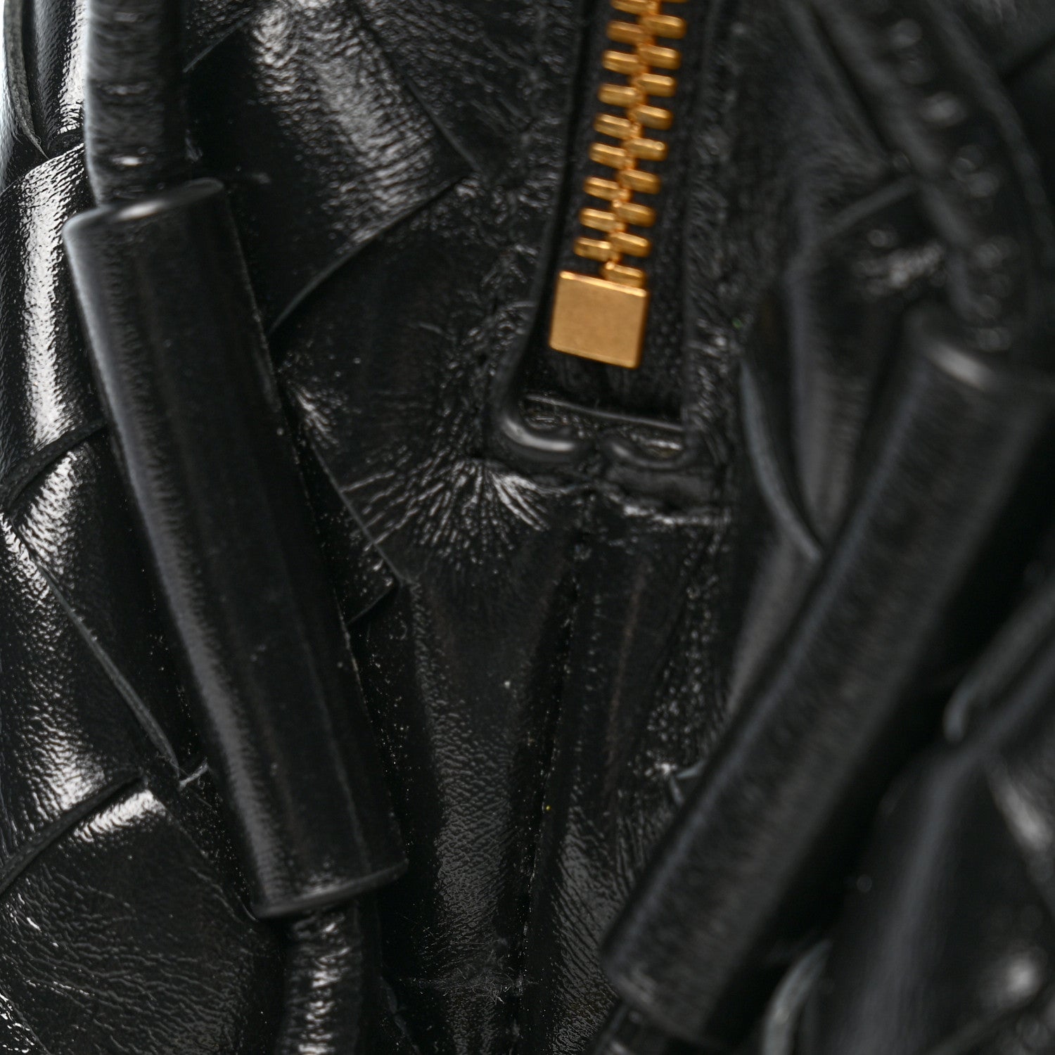 Bottega Veneta Polished Nappa Intrecciato Knot Small Loop Camera Bag Space 12 of 12