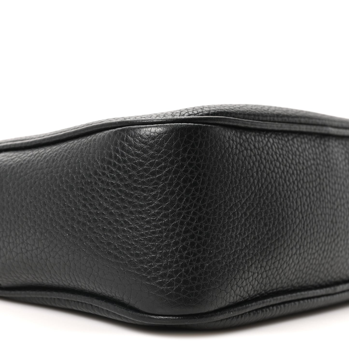 Pebbled Calfskin Small Soho Disco Bag Black
